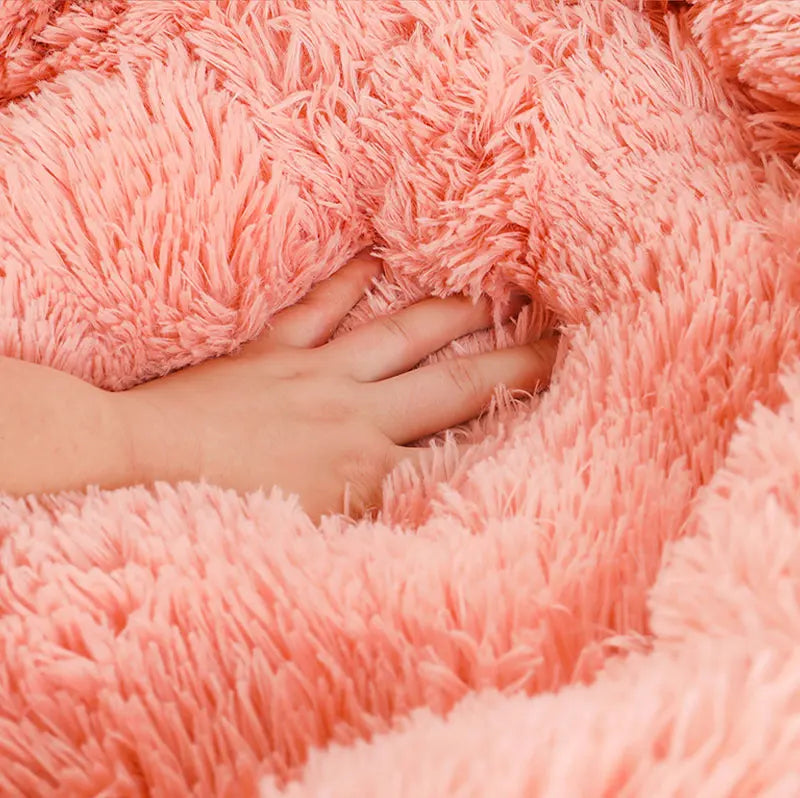 Pet Dog Bed Comfortable Donut Cuddler Round Cat Nest Dog Nest Warm Dog Mat with Soft Plush Material Pet Bed for Dogs and Cats